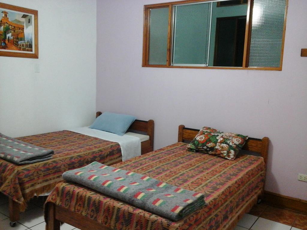 Hostal Yaki Lima Room photo